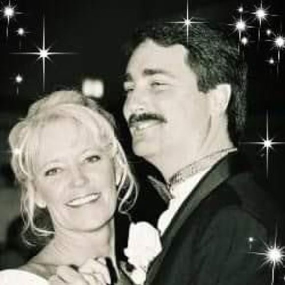 Meet your Posher, Shellie - Picture 1 of 1